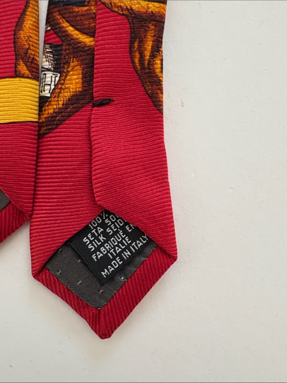 Gianfranco Ferre Red Printed Novelty Hockey Silk Tie - Picture 5 of 6